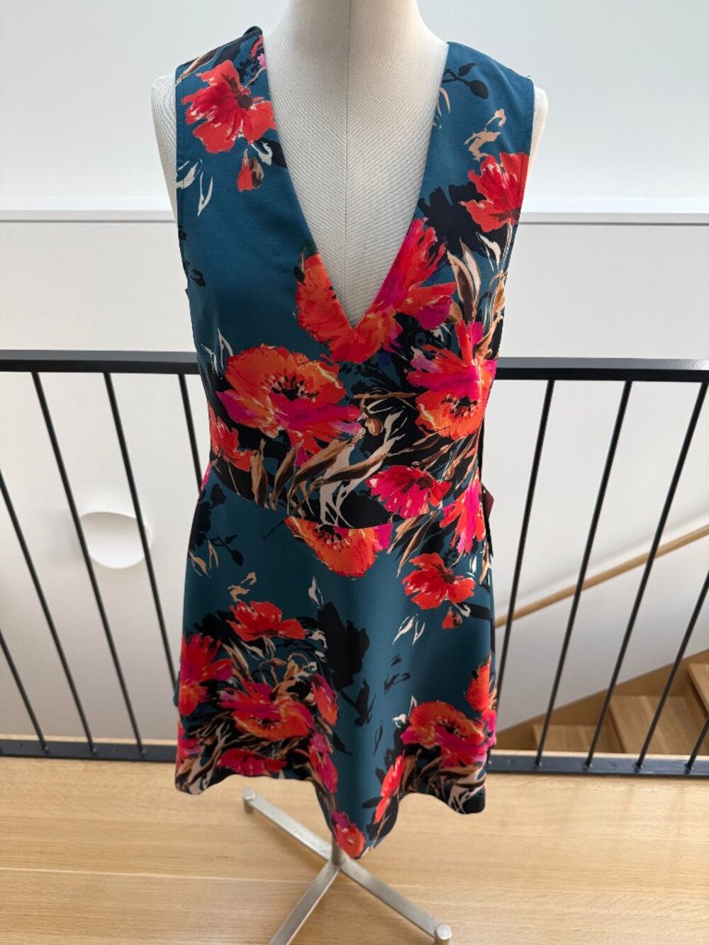 Felicity & Coco McCall Shadow Lillies Dress L
